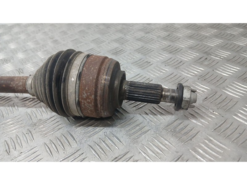 Recambio de transmision delantera derecha para renault express furgoneta/monovolumen 1.5 blue dci 95 (f6ab) referencia OEM IAM 3