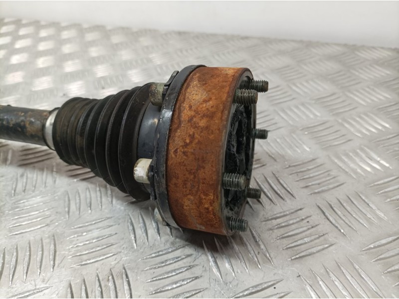 Recambio de transmision delantera izquierda para seat altea (5p1) hot referencia OEM IAM 1K0407271AT  SALTDA PINTURA DEL ROBIN