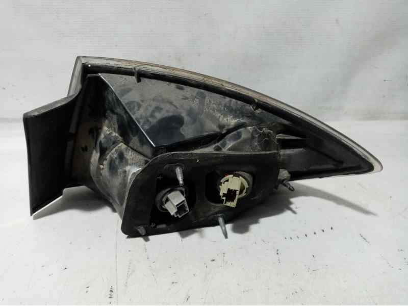 Recambio de piloto trasero izquierdo para mazda 3 berlina (bk) 1.6 crdt active referencia OEM IAM   EXTERIOR