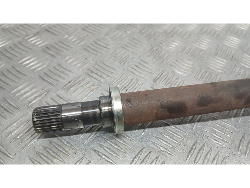 Recambio de transmision delantera derecha para renault express furgoneta/monovolumen 1.5 blue dci 95 (f6ab) referencia OEM IAM 3