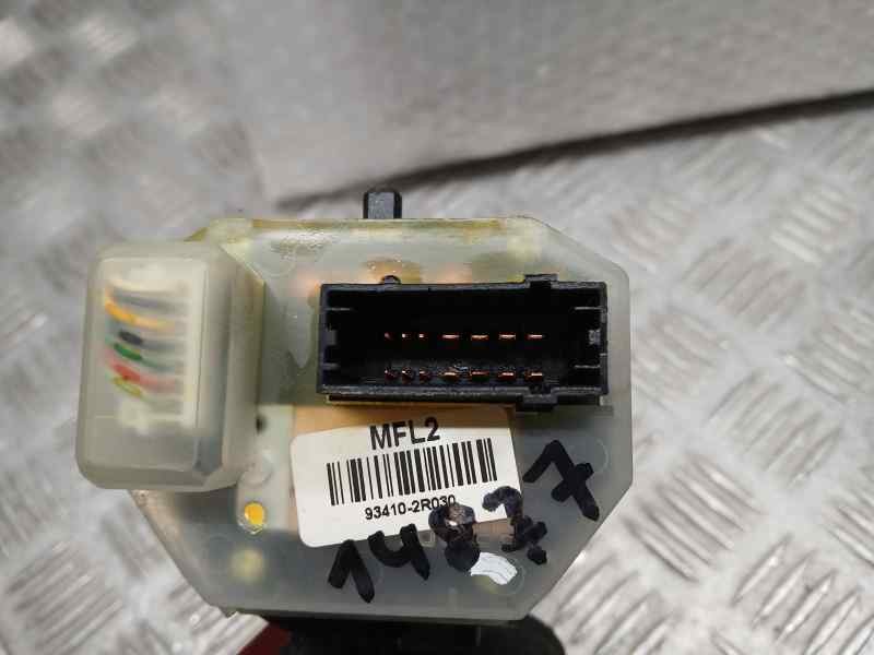 Recambio de mando luces para hyundai i30cw comfort referencia OEM IAM 934102R030  