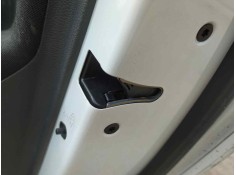 CERRADURA PUERTA TRASERA DERECHA 13533667 