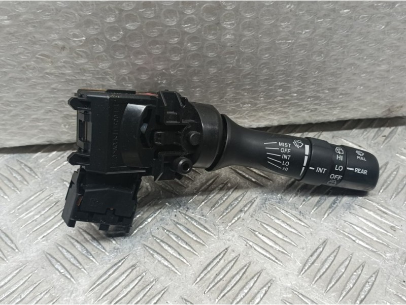 Recambio de mando limpia para toyota auris básico referencia OEM IAM 0241017F243  