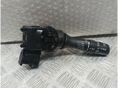 Recambio de mando limpia para toyota auris básico referencia OEM IAM 0241017F243  