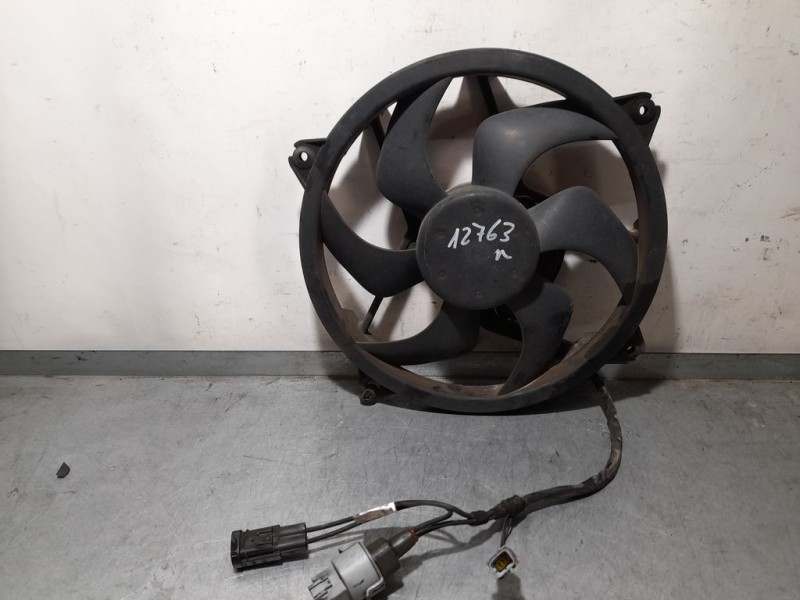 Recambio de electroventilador para peugeot 407 sport referencia OEM IAM SIN REF  