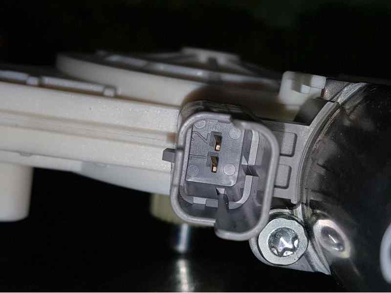Recambio de motor elevalunas delantero derecho para peugeot 307 (s1) xs referencia OEM IAM   2 PINS