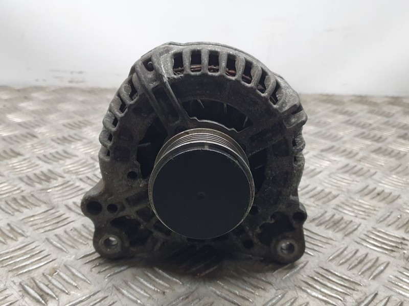 Recambio de alternador para volkswagen scirocco (137) 2.0 tdi (103kw) referencia OEM IAM SIN REF  
