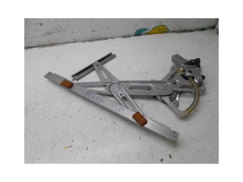 Recambio de elevalunas delantero derecho para toyota auris luna referencia OEM IAM   ELECTRICO