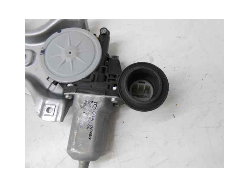 Recambio de elevalunas delantero derecho para toyota auris luna referencia OEM IAM   ELECTRICO