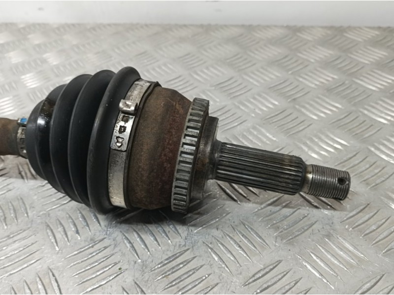 Recambio de transmision delantera derecha para hyundai i30cw comfort referencia OEM IAM 495002L210  