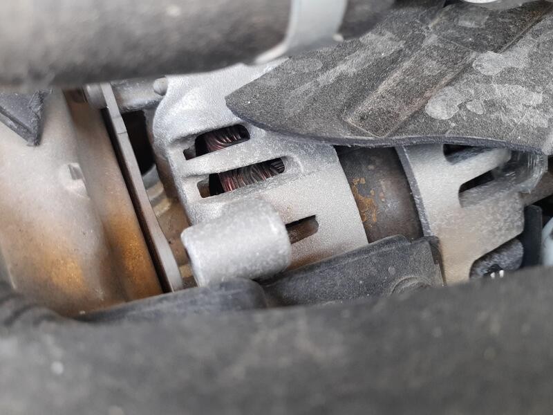 Recambio de alternador para kia stonic (yb) 1.0 t-gdi eco-dynamics+ referencia OEM IAM 3730004950  