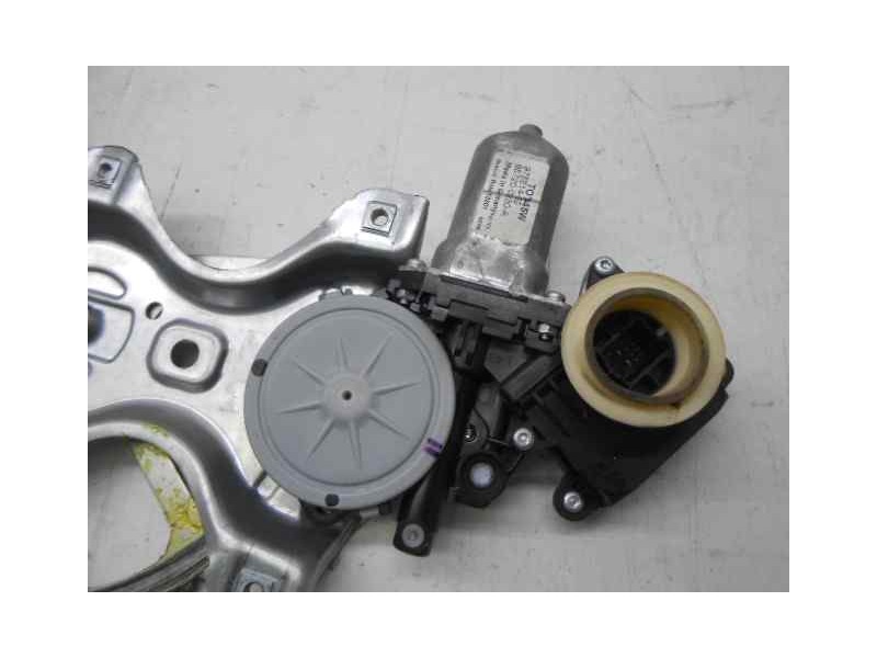 Recambio de elevalunas delantero izquierdo para toyota auris luna referencia OEM IAM   ELECTRICO 6 PINS