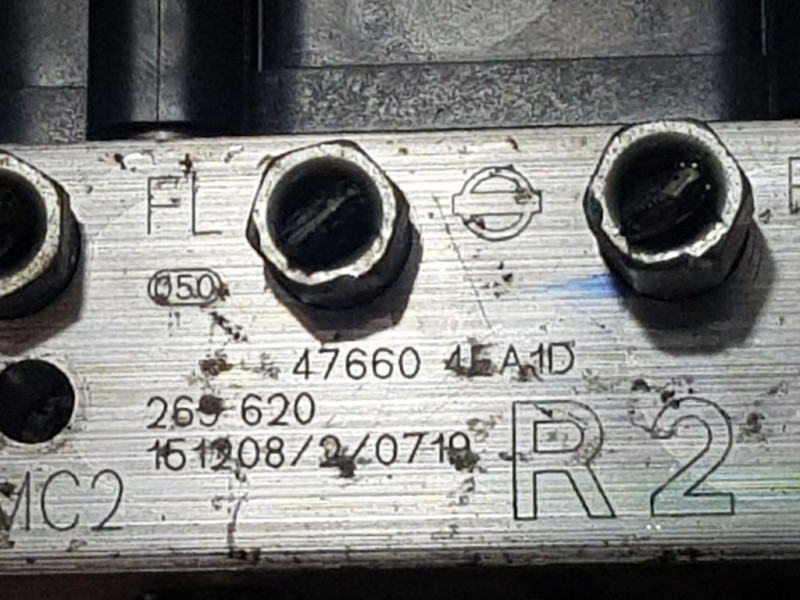 Recambio de abs para nissan qashqai (j11) tekna referencia OEM IAM 476604EA1D 269620 BOSCH