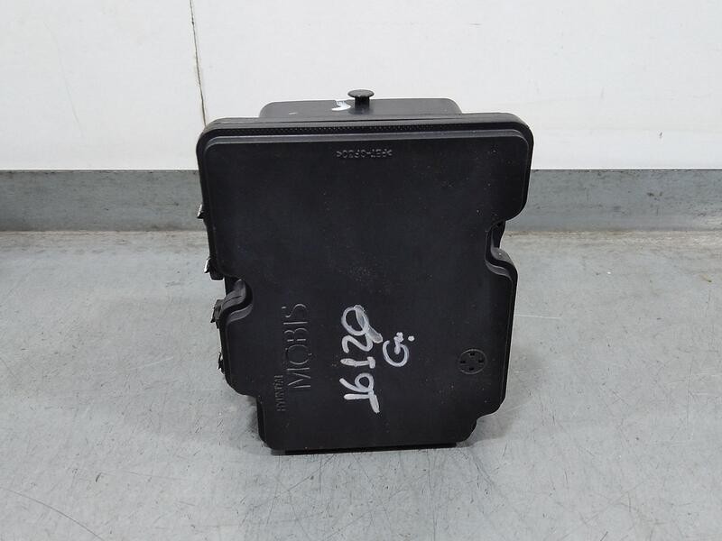 Recambio de abs para hyundai i30 (gd) base referencia OEM IAM 58920A6210 a658920500 