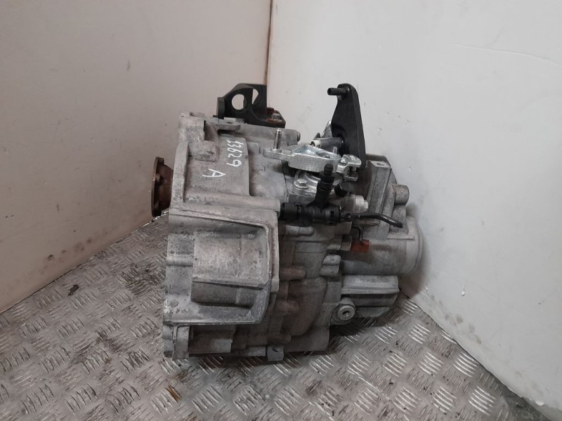Recambio de caja cambios para volkswagen scirocco (137) 2.0 tdi (103kw) referencia OEM IAM LHD 04119P02 6VELOCIDADES