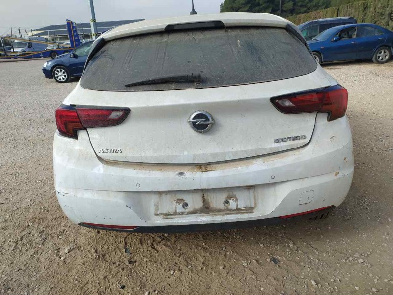 Recambio de paragolpes trasero para opel astra k lim. 5türig 120 aniversario referencia OEM IAM 39161697  TOCADO