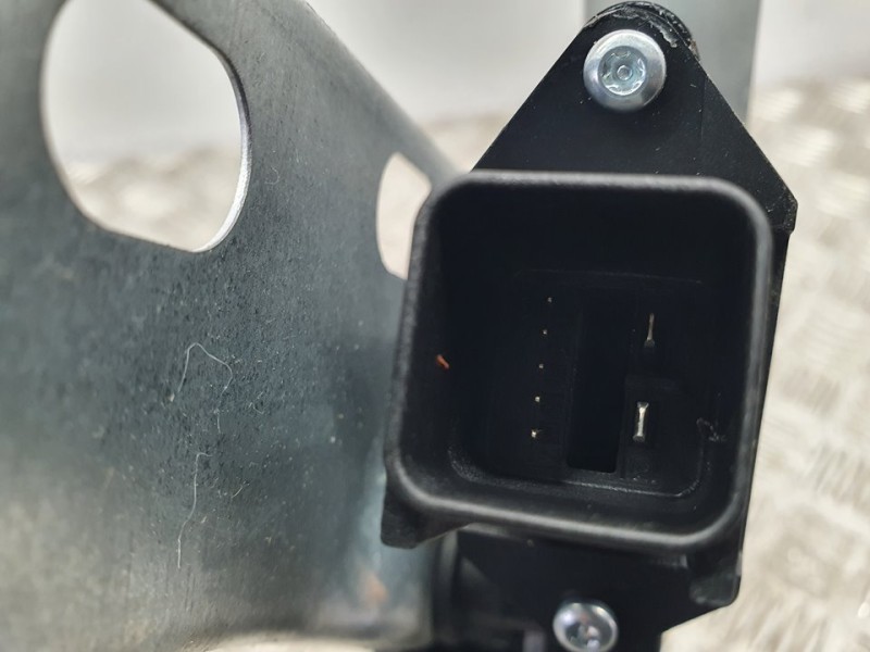 Recambio de elevalunas trasero izquierdo para opel astra k lim. 5türig business referencia OEM IAM 13406677 C31351101 BROSE ELEC