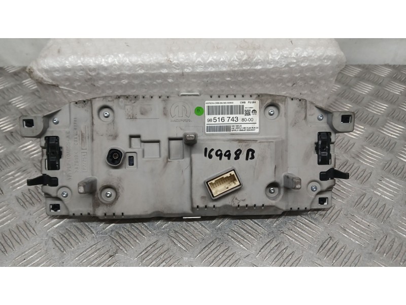 Recambio de cuadro instrumentos para peugeot 2008 ii (ud_, us_, uy_, uj_, ur_, uc_) 1.2 puretech 100 referencia OEM IAM 98516743