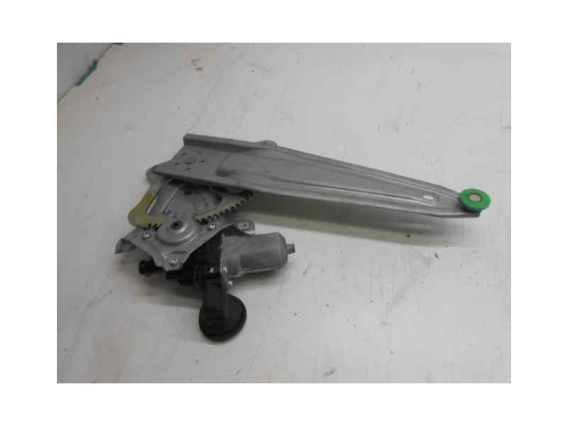 Recambio de elevalunas trasero izquierdo para toyota auris luna referencia OEM IAM   ELECTRICO 6 PINS