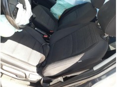 ASIENTO DELANTERO IZQUIERDO 