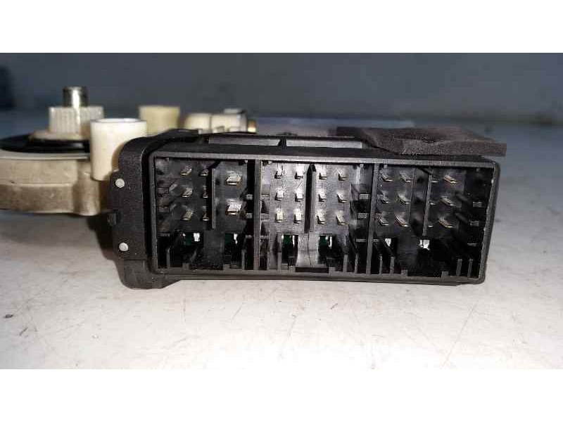 Recambio de motor elevalunas delantero izquierdo para seat ibiza (6l1) cool referencia OEM IAM   ELECTRICO