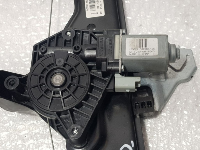 Recambio de elevalunas delantero derecho para nissan qashqai (j11) tekna referencia OEM IAM 807004EA0D  BROSE ELECTRICO 2 PINS
