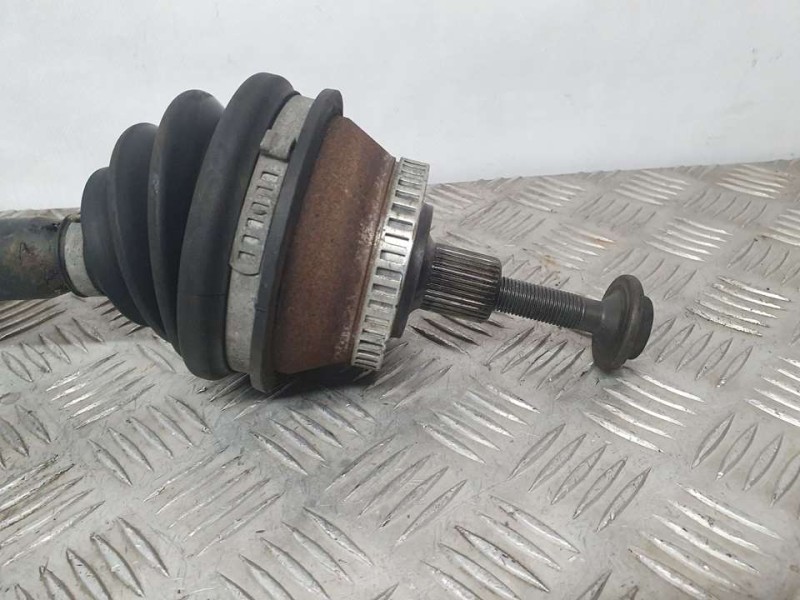 Recambio de transmision delantera derecha para volkswagen passat berlina (3b3) advance referencia OEM IAM 8D0407272EK  