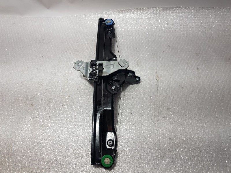 Recambio de elevalunas delantero derecho para nissan qashqai (j11) tekna referencia OEM IAM 807004EA0D  BROSE ELECTRICO 2 PINS