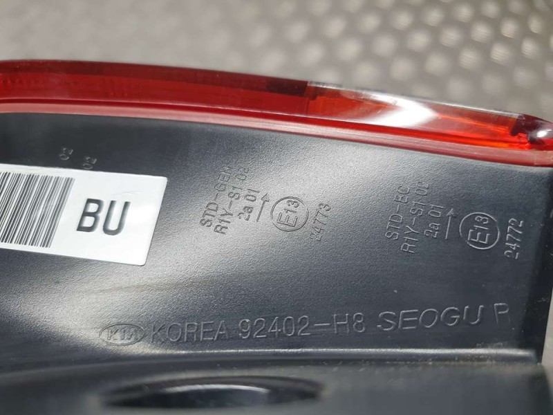 Recambio de piloto trasero derecho para kia rio (yb) tech referencia OEM IAM 92402H8000  EXTERIOR