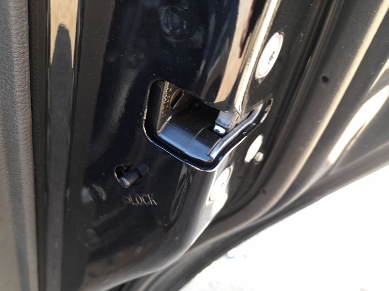 Recambio de cerradura puerta trasera derecha para nissan micra v (k14) 0.9 ig-t referencia OEM IAM 825005FA0A  