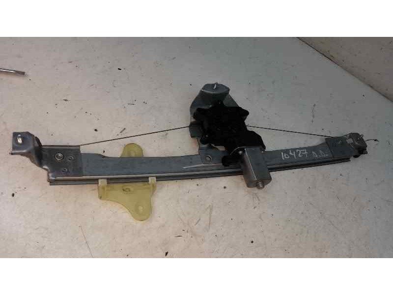 Recambio de elevalunas delantero derecho para renault captur dynamique referencia OEM IAM  2 PINS ELECTRICO