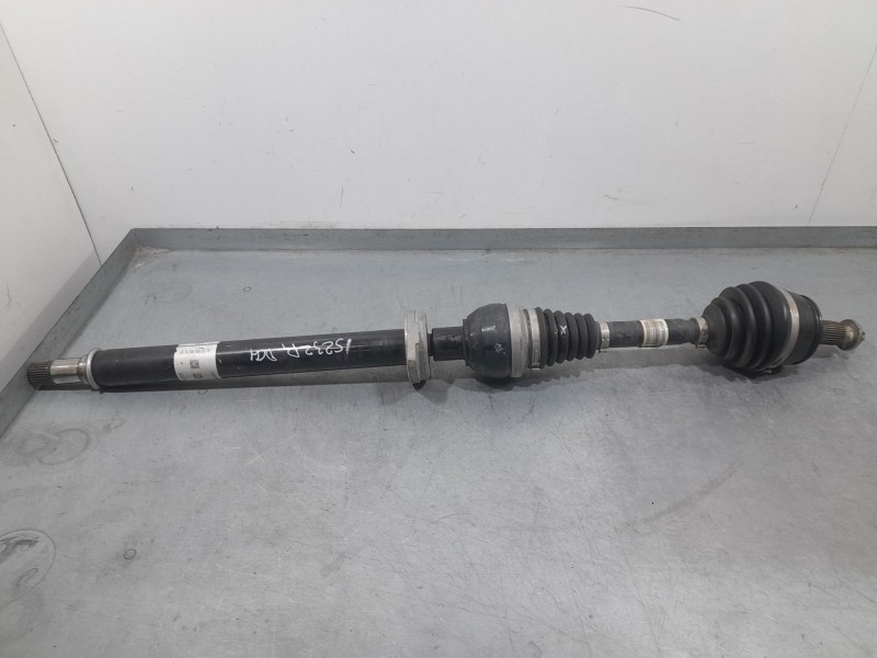 Recambio de transmision delantera derecha para infiniti q30 1.5d referencia OEM IAM A2463600274  