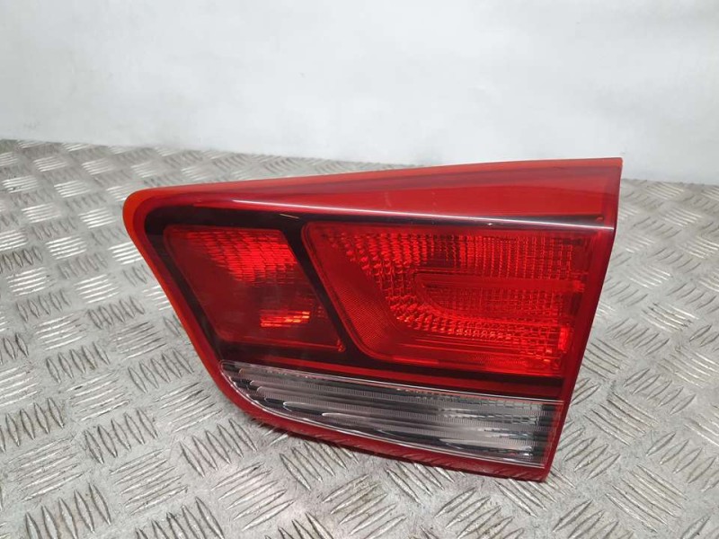 Recambio de piloto trasero derecho para kia rio (yb) tech referencia OEM IAM 92404H8010  INTERIOR