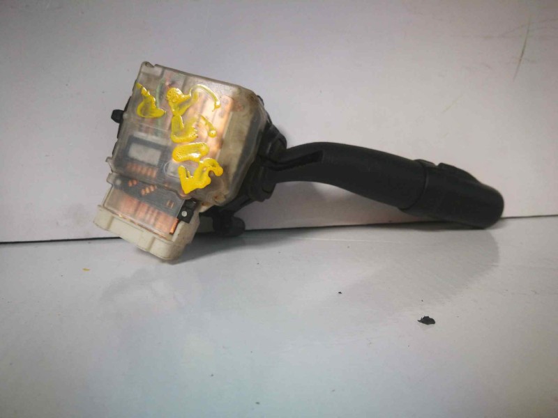 Recambio de mando luces para toyota avensis berlina (t25) 2.0 d4-d sol berlina (5-ptas.) referencia OEM IAM 173795  