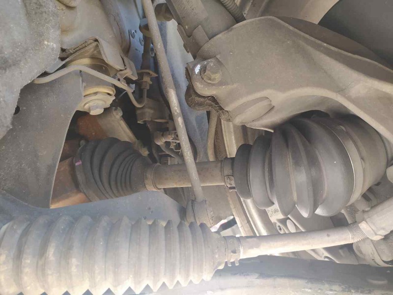 Recambio de transmision delantera derecha para volvo v40 hatchback (525) d3 referencia OEM IAM 36050806  