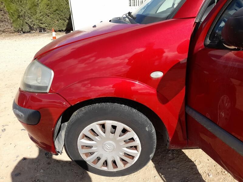 Recambio de aleta delantera izquierda para citroën c3 i (fc_, fn_) 1.4 i referencia OEM IAM 7840L5  