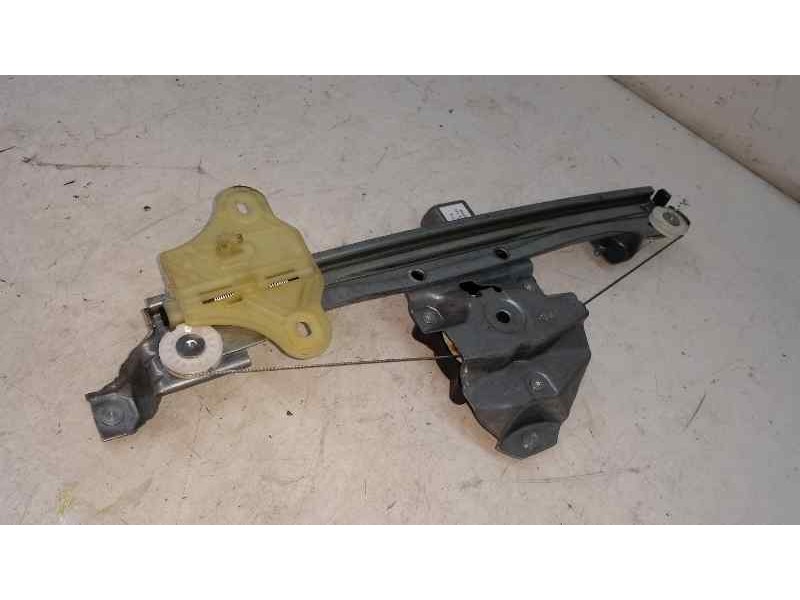 Recambio de elevalunas trasero derecho para renault captur dynamique referencia OEM IAM  2 PINS ELECTRICO