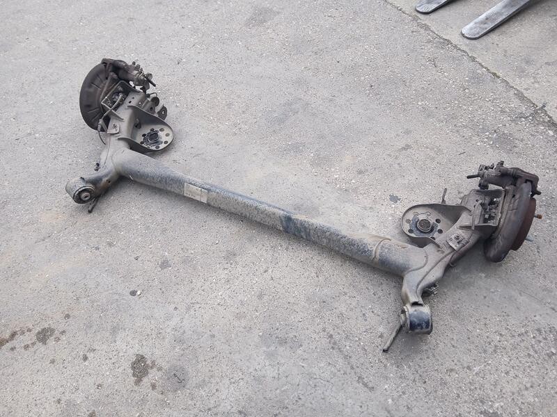 Recambio de puente trasero para kia rio (yb) tech referencia OEM IAM 55100H8110  DISCO