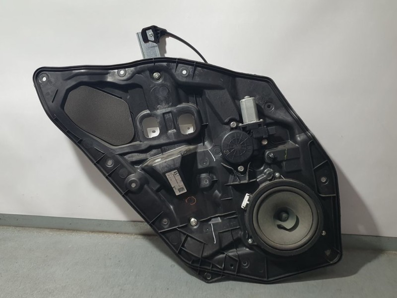 Recambio de elevalunas trasero izquierdo para mazda 2 lim. (de) 1.4 crtd active (5-ptas.) (50kw) referencia OEM IAM D6517397XC 2