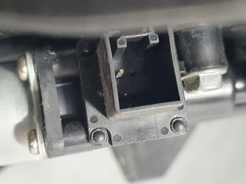 Recambio de elevalunas trasero izquierdo para mazda 2 lim. (de) 1.4 crtd active (5-ptas.) (50kw) referencia OEM IAM D6517397XC 2