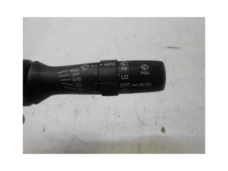 Recambio de mando limpia para toyota auris luna referencia OEM IAM 02420 17F244 