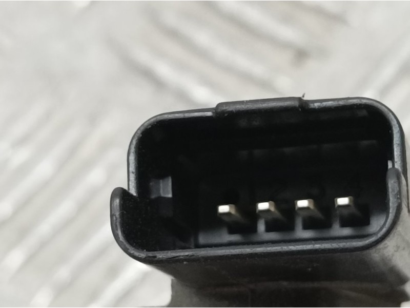 Recambio de caudalimetro para peugeot partner tepee style referencia OEM IAM 9677093080 AFH50M27 HITACHI