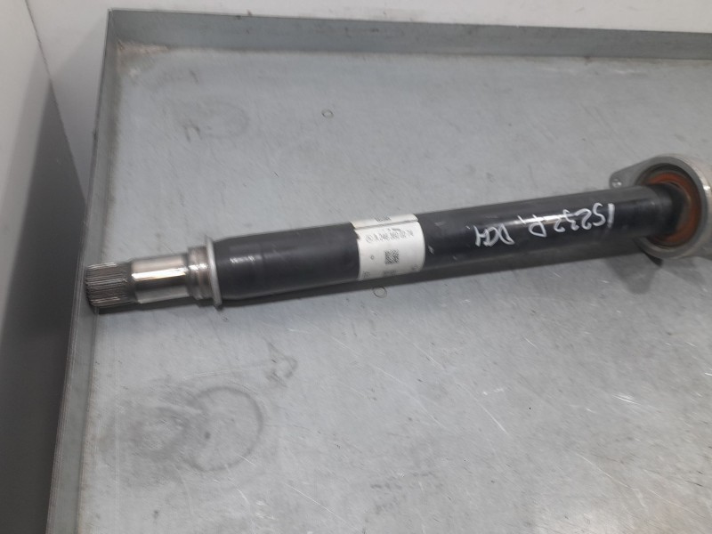 Recambio de transmision delantera derecha para infiniti q30 1.5d referencia OEM IAM A2463600274  