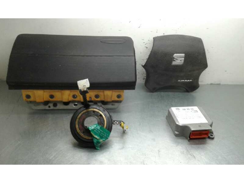 Recambio de kit airbag para seat cordoba berlina (6k2) sx referencia OEM IAM   