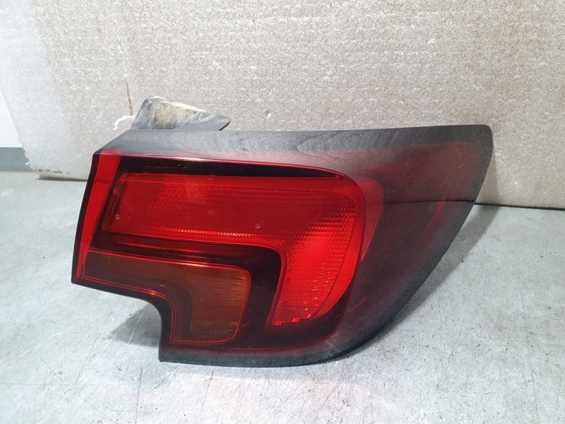 Recambio de piloto trasero derecho para opel astra k lim. 5türig business referencia OEM IAM 39015944 366069842 EXTERIOR