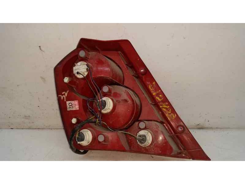 Recambio de piloto trasero derecho para daewoo kalos 1.4 sx referencia OEM IAM   ROZADO