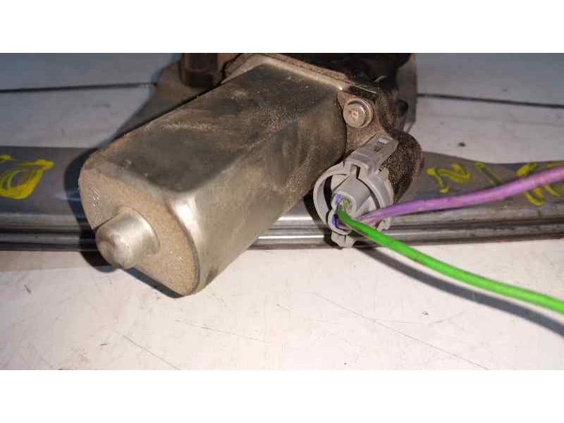 Recambio de elevalunas delantero izquierdo para dacia sandero ambiance referencia OEM IAM  2 PINS ELECTRICO