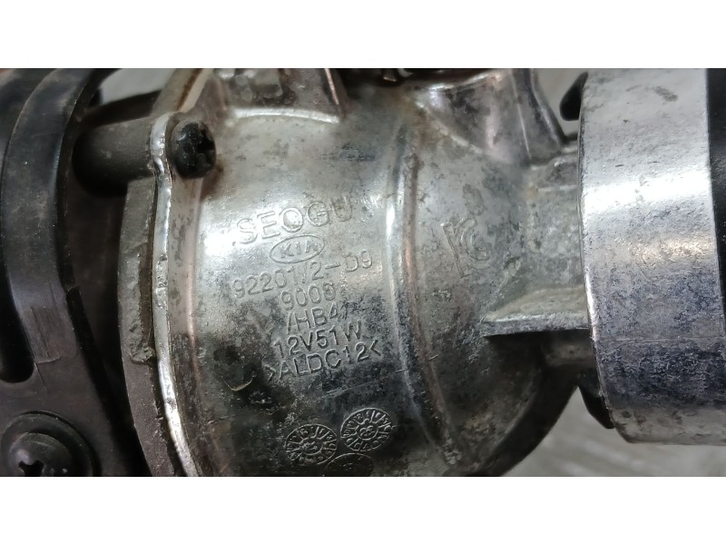 Recambio de faro antiniebla izquierdo para kia stonic (yb) 1.0 t-gdi eco-dynamics+ referencia OEM IAM 92201H8400  