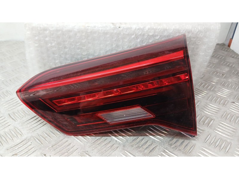 Recambio de piloto trasero derecho interior para volkswagen t-roc (a11, d11) 2.0 tdi scr referencia OEM IAM 2GA945094B  RE289200