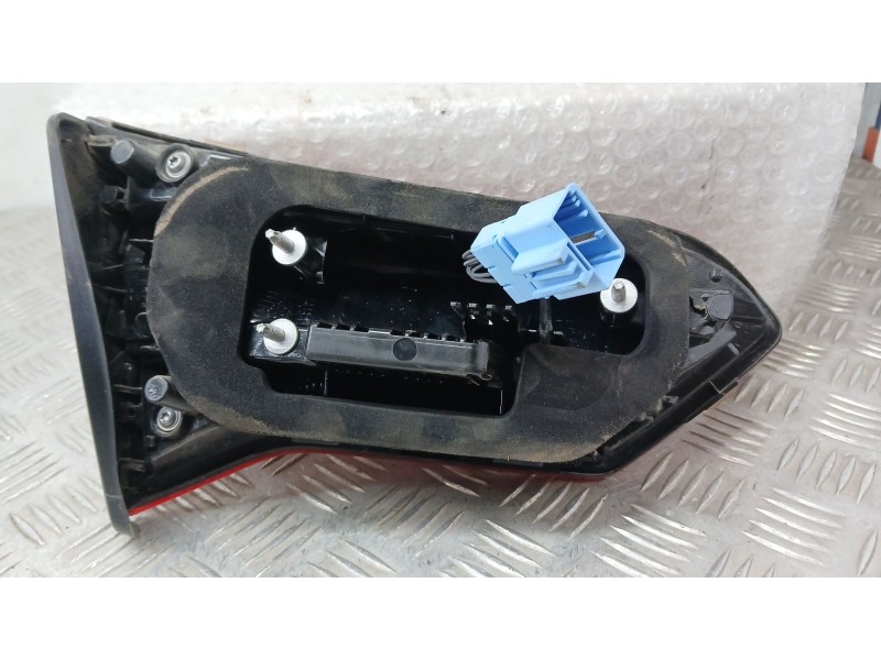 Recambio de piloto trasero derecho interior para volkswagen t-roc (a11, d11) 2.0 tdi scr referencia OEM IAM 2GA945094B  RE289200